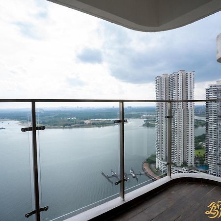 Apartament Scenic Country Garden Danga Bay By Lions Bay Johor Bahru Zewnętrze zdjęcie