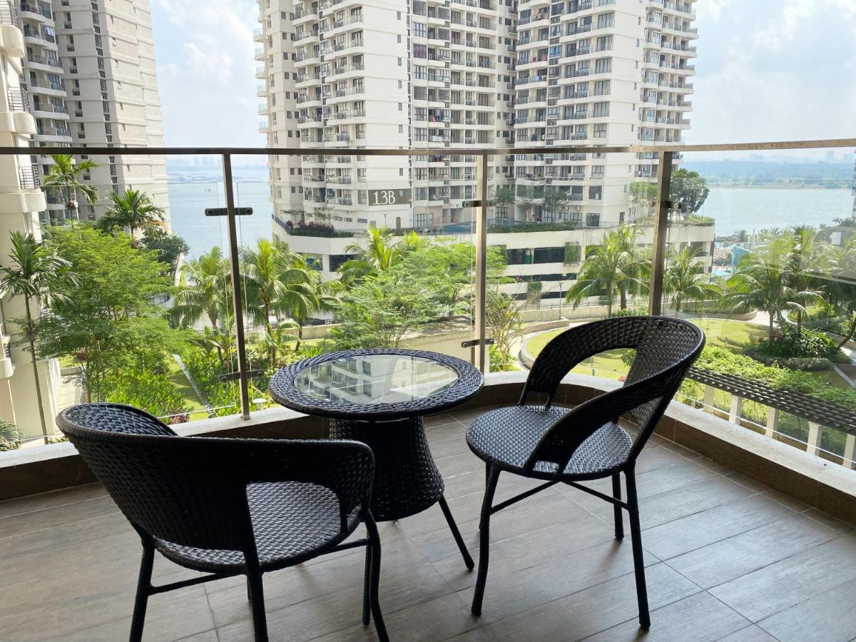Apartament Scenic Country Garden Danga Bay By Lions Bay Johor Bahru Pokój zdjęcie