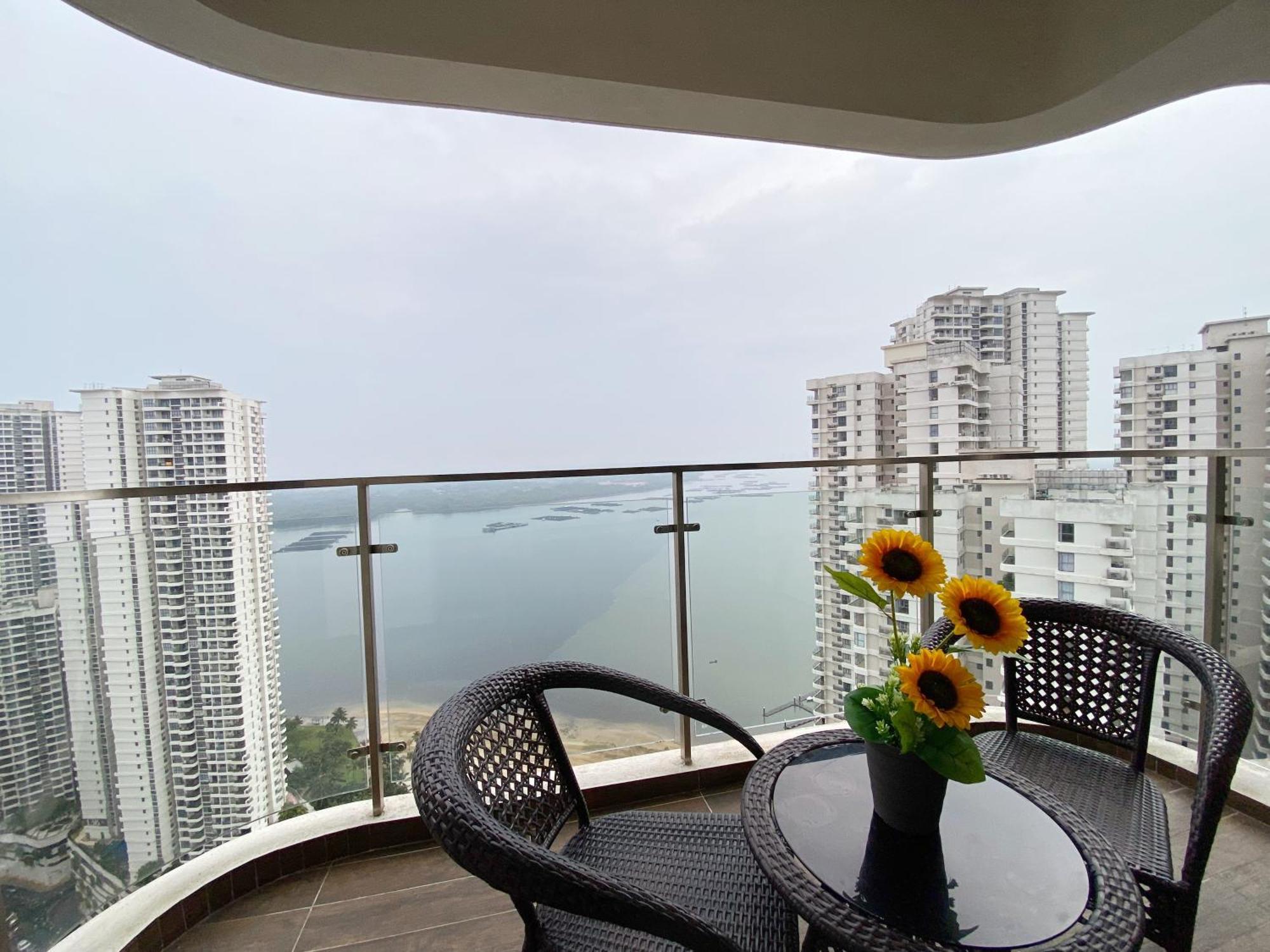 Apartament Scenic Country Garden Danga Bay By Lions Bay Johor Bahru Pokój zdjęcie